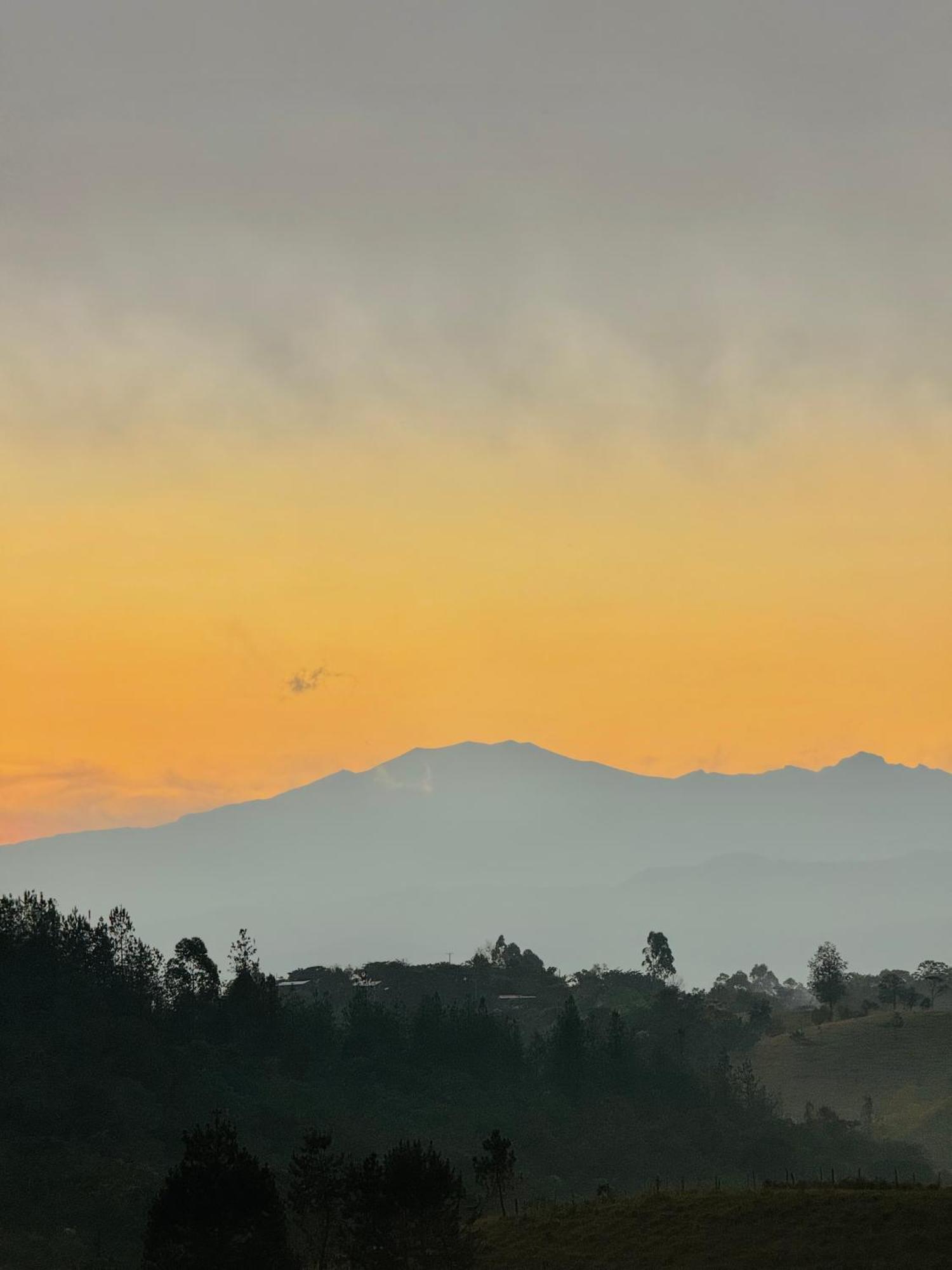 Hostal Sueno Paraiso- Observatorio Astronomico โปปายาน ภายนอก รูปภาพ